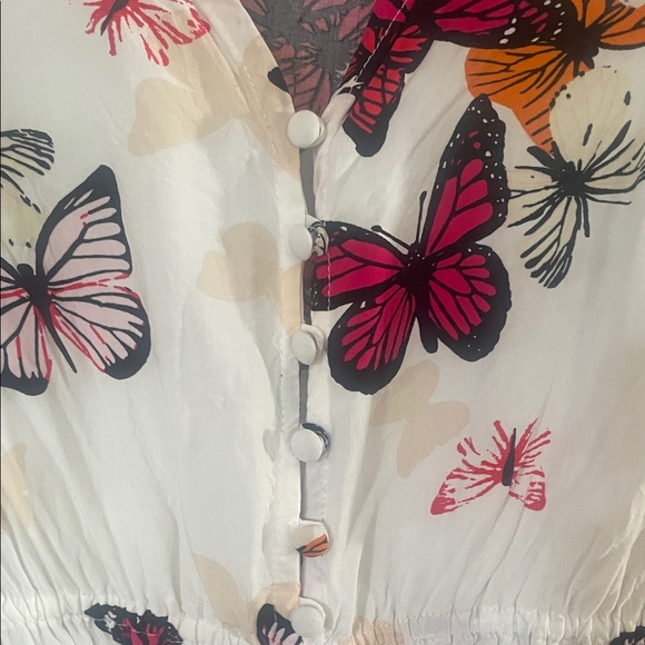 Chic Butterfly Print Blouse - Cream - Picture 2 of 8
